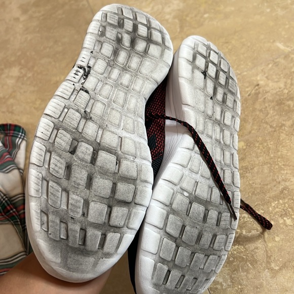 💙Men’s Adidas Sneakers 💙 - Picture 5 of 5